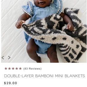 NWOT Saranoni mini Bamboni blanket